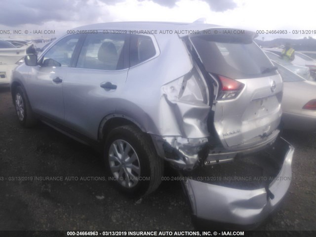 KNMAT2MT2HP510252 - 2017 NISSAN ROGUE S/SV SILVER photo 3