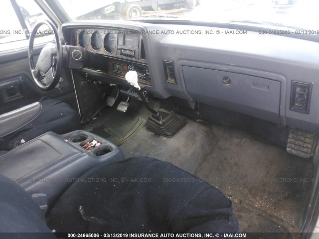 3B7ME33C7PM132450 - 1993 DODGE D-SERIES D300/D350 Unknown photo 5