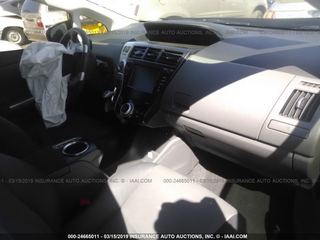 JTDZN3EU5C3030619 - 2012 TOYOTA PRIUS V GRAY photo 5