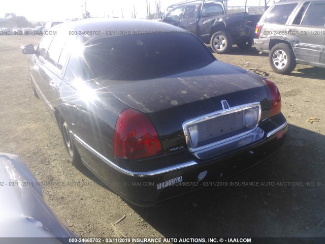 1LNHM84W96Y645062 - 2006 LINCOLN TOWN CAR EXECUTIVE L BLACK photo 3
