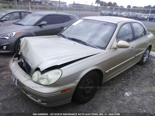 KMHWF25H83A814121 - 2003 HYUNDAI SONATA GL GOLD photo 2