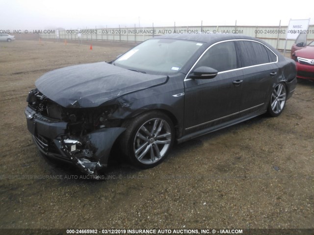 1VWDT7A31HC080250 - 2017 VOLKSWAGEN PASSAT R-LINE GRAY photo 2