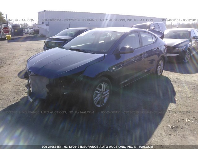 5NPD84LF2KH423251 - 2019 HYUNDAI ELANTRA SEL/VALUE/LIMITED BLUE photo 2