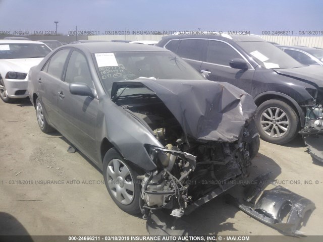 JTDBE32K430182431 - 2003 TOYOTA CAMRY LE/XLE 灰色 照片 1