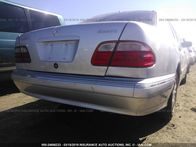 WDBJF82J92X070662 - 2002 MERCEDES-BENZ E 320 4MATIC SILVER photo 6