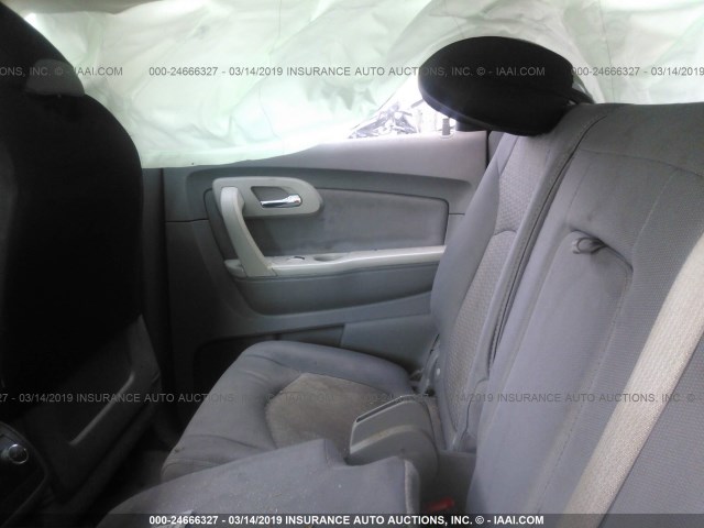 1GNKRFED0BJ130605 - 2011 CHEVROLET TRAVERSE LS SILVER photo 8