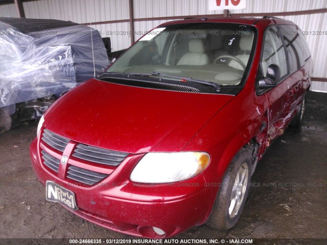 2D4GP44L56R885934 - 2006 DODGE GRAND CARAVAN SXT RED photo 2