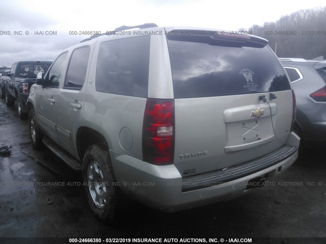 1GNFK23039R271842 - 2009 CHEVROLET TAHOE K1500 LT SILVER photo 3