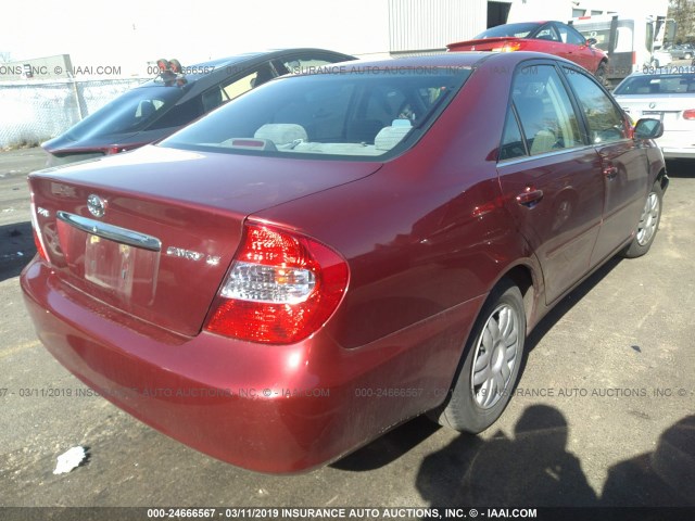 4T1BE32KX2U043522 - 2002 TOYOTA CAMRY LE/XLE/SE RED photo 4