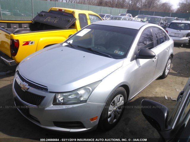 1G1PC5SH0C7325421 - 2012 CHEVROLET CRUZE LS SILVER photo 2