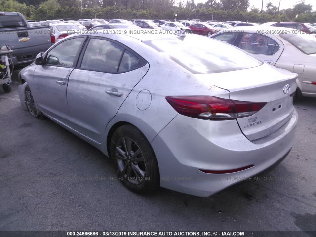 5NPD84LF2JH230516 - 2018 HYUNDAI ELANTRA SEL/VALUE/LIMITED SILVER photo 3