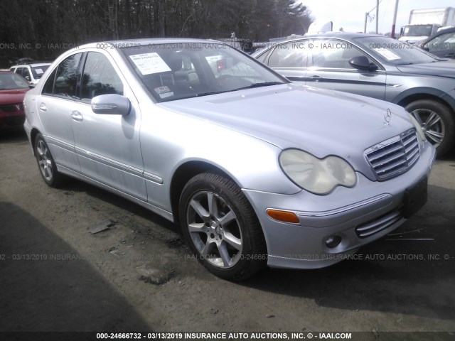 WDBRF87H57F837350 - 2007 MERCEDES-BENZ C 350 4MATIC SILVER photo 1