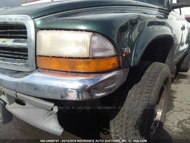 1B7GG22N4YS641554 - 2000 DODGE DAKOTA GREEN photo 6