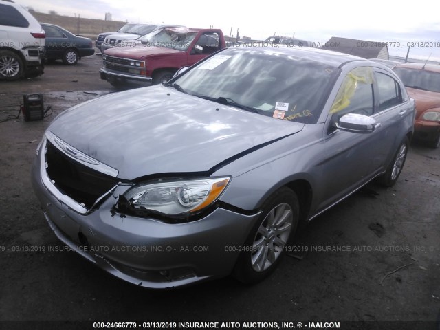 1C3CCBCGXDN738118 - 2013 CHRYSLER 200 LIMITED SILVER photo 2
