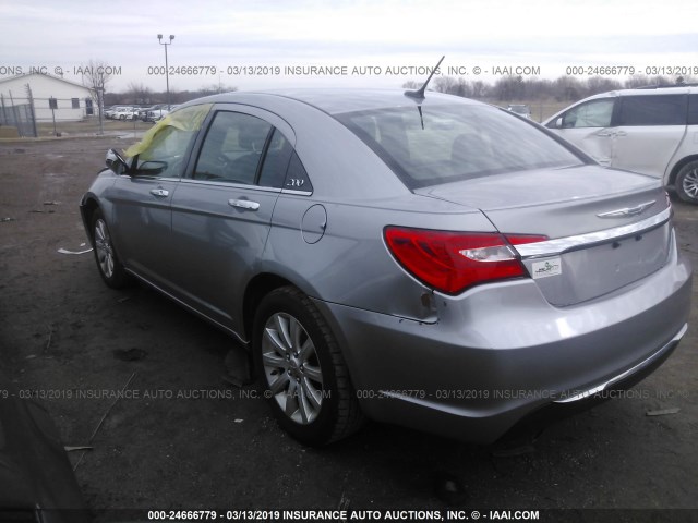 1C3CCBCGXDN738118 - 2013 CHRYSLER 200 LIMITED SILVER photo 3