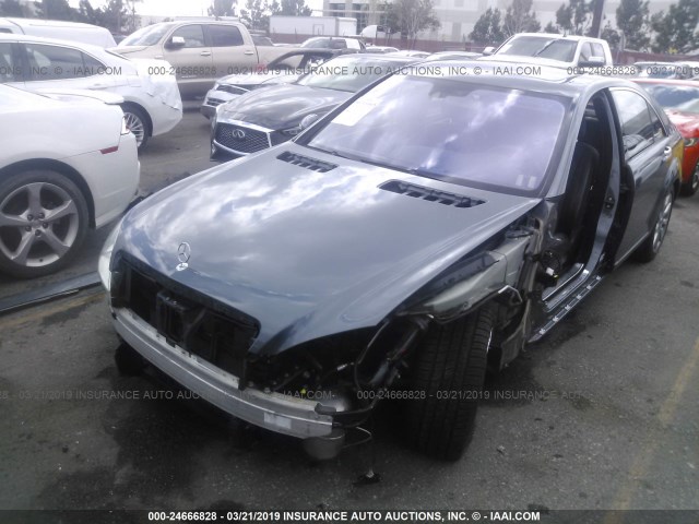 WDDNG71X07A083574 - 2007 MERCEDES-BENZ S 550 GRAY photo 2