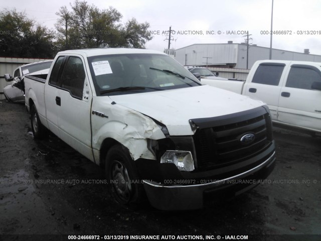 1FTEX1CW2AKE02826 - 2010 FORD F150 SUPER CAB WHITE photo 1