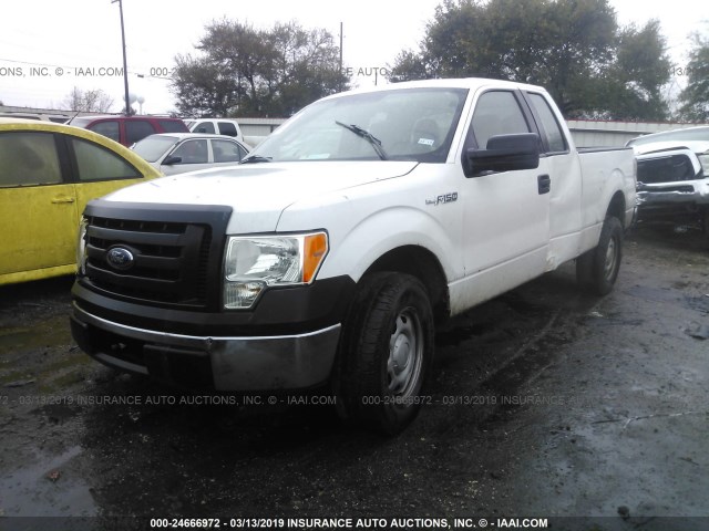 1FTEX1CW2AKE02826 - 2010 FORD F150 SUPER CAB WHITE photo 2