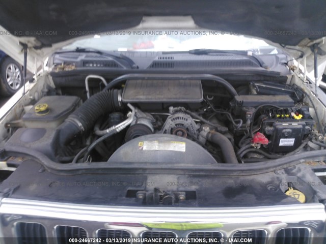 1J8HG48K27C614772 - 2007 JEEP COMMANDER WHITE photo 10