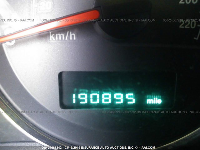 1J8HG48K27C614772 - 2007 JEEP COMMANDER WHITE photo 7