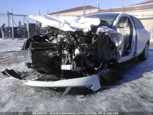 1C3CCCAB3GN174538 - 2016 CHRYSLER 200 LIMITED WHITE photo 6