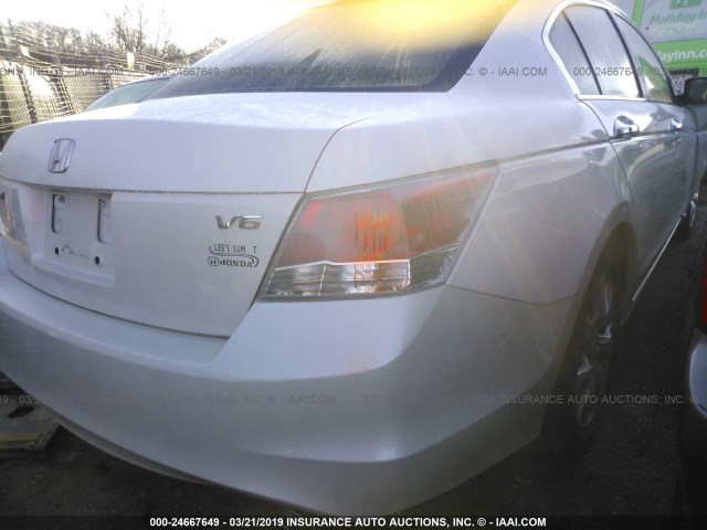 5KBCP3F8XAB003239 - 2010 HONDA ACCORD EXL WHITE photo 4