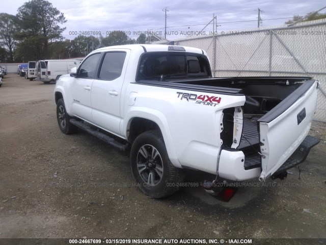 5TFCZ5AN1JX148225 - 2018 TOYOTA TACOMA DBL CAB/SR/TRDSPT/OR/PRO WHITE photo 3