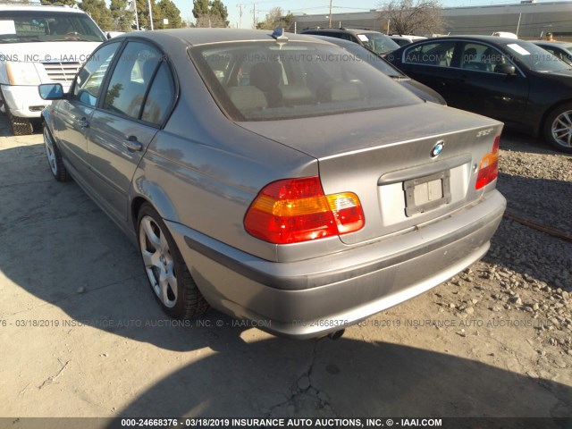 WBAAZ33484KP86938 - 2004 BMW 325 IS SULEV SILVER photo 3