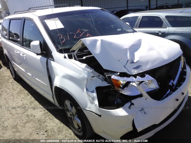 2C4RDGCG4CR247495 - 2012 DODGE GRAND CARAVAN SXT WHITE photo 1