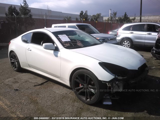 KMHHU6KH4BU061565 - 2011 HYUNDAI GENESIS COUPE 3.8L WHITE photo 1