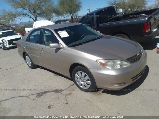 4T1BF32K52U526493 - 2002 TOYOTA CAMRY LE/XLE/SE GOLD photo 1