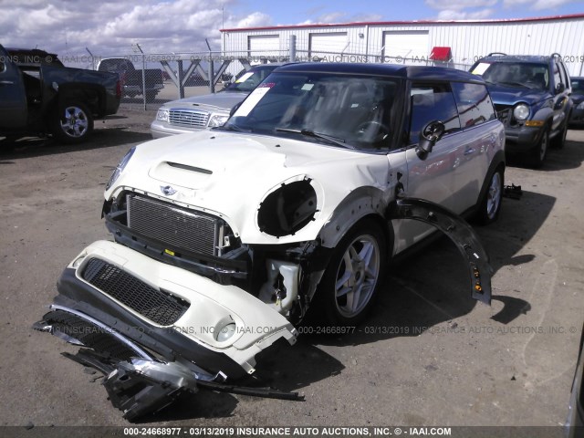 WMWMM335X9TP72447 - 2009 MINI COOPER S CLUBMAN CREAM photo 2