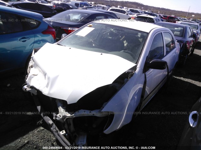 1NXBR32E18Z958167 - 2008 TOYOTA COROLLA CE/LE/S WHITE photo 2