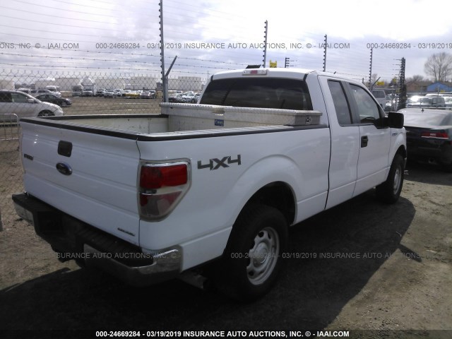 1FTFX1EF3EKE69457 - 2014 FORD F150 SUPER CAB WHITE photo 4