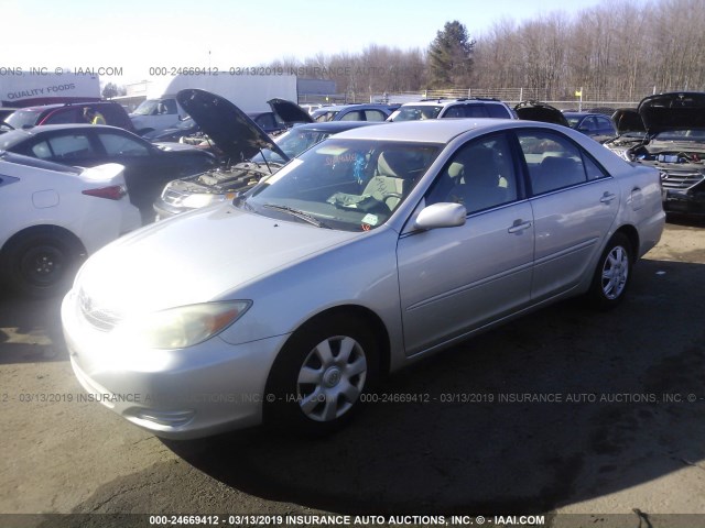 4T1BE32K44U928494 - 2004 TOYOTA CAMRY LE/XLE/SE SILVER photo 2