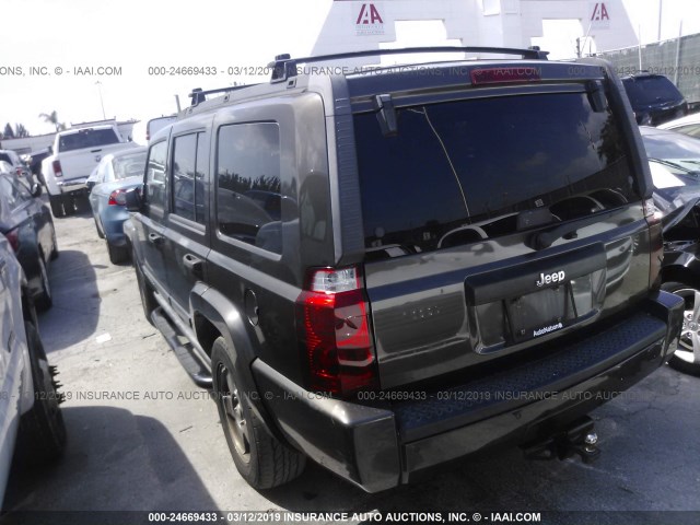 1J8HH48K06C226497 - 2006 JEEP COMMANDER GRAY photo 3
