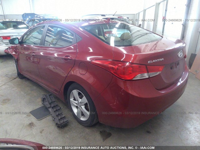 5NPDH4AE4DH295849 - 2013 HYUNDAI ELANTRA GLS/LIMITED RED photo 3