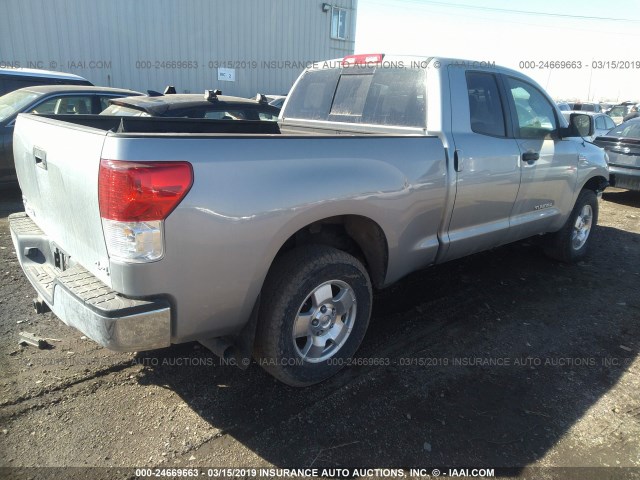 5TFUY5F14BX192699 - 2011 TOYOTA TUNDRA DOUBLE CAB SR5 SILVER photo 4