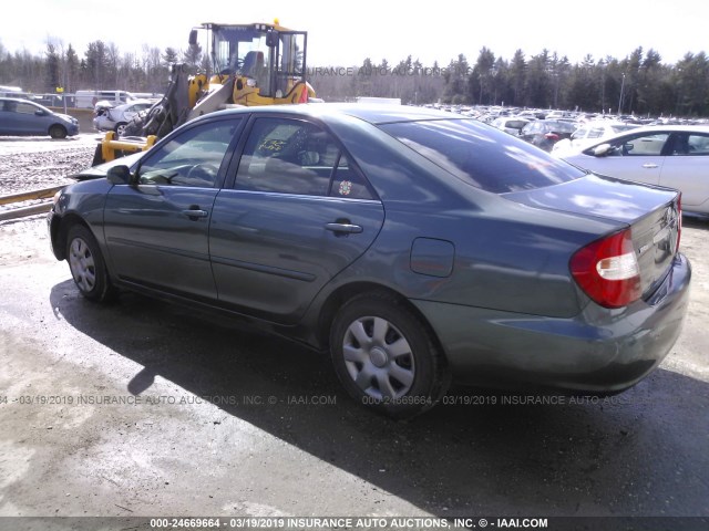 4T1BE32K32U527578 - 2002 TOYOTA CAMRY LE/XLE/SE GREEN photo 3