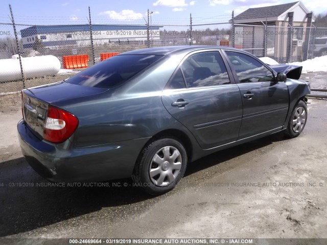 4T1BE32K32U527578 - 2002 TOYOTA CAMRY LE/XLE/SE GREEN photo 4