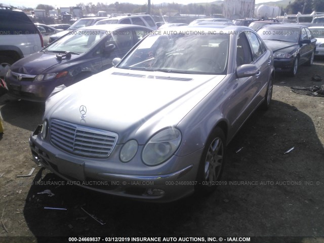 WDBUF65J43A301498 - 2003 MERCEDES-BENZ E 320 SILVER photo 2