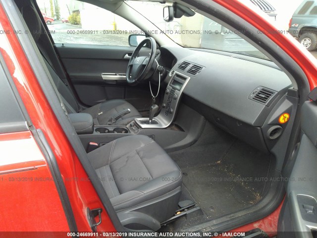 YV1MW382052064665 - 2005 VOLVO V50 2.4I RED photo 5