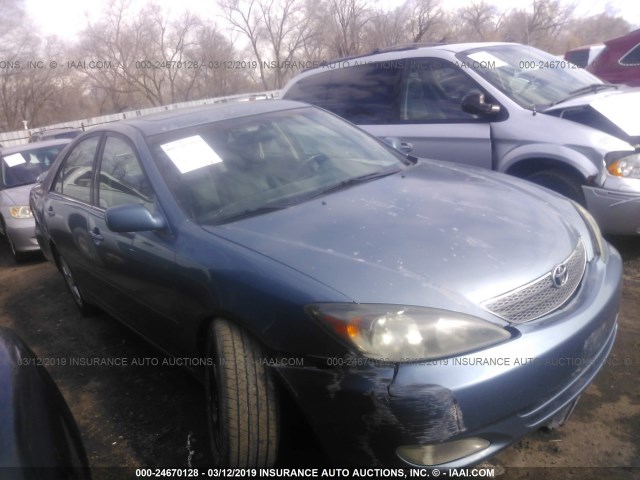 4T1BF30K62U515912 - 2002 TOYOTA CAMRY LE/XLE/SE BLUE photo 1