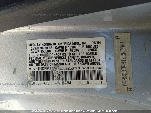 1HGEM22125L008250 - 2005 HONDA CIVIC DX VP SILVER photo 9