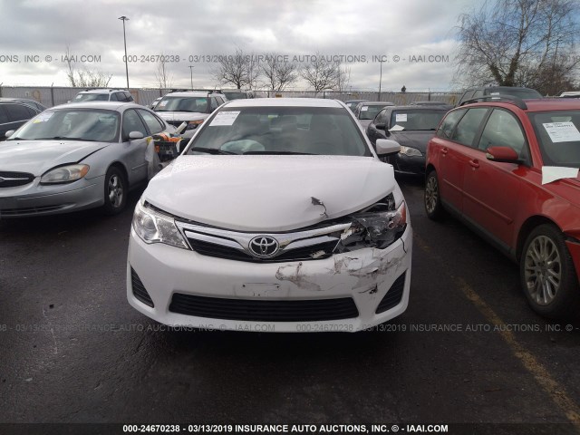 4T4BF1FK9ER403465 - 2014 TOYOTA CAMRY L/SE/LE/XLE 白色 照片 6