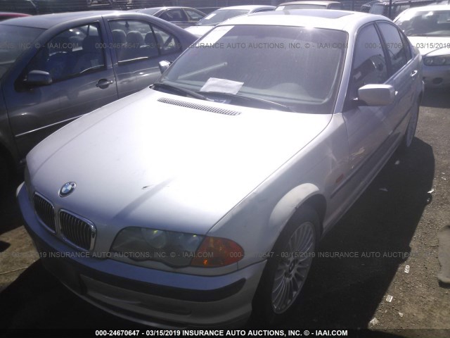 WBAAV53491JS91690 - 2001 BMW 330 I SILVER photo 2