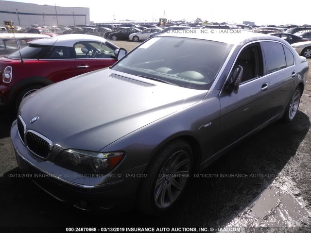 WBAHN83587DT74642 - 2007 BMW 750 GRAY photo 2