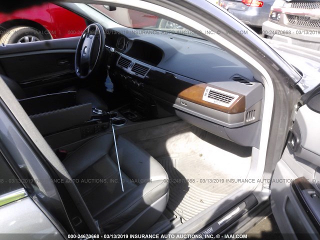 WBAHN83587DT74642 - 2007 BMW 750 GRAY photo 5