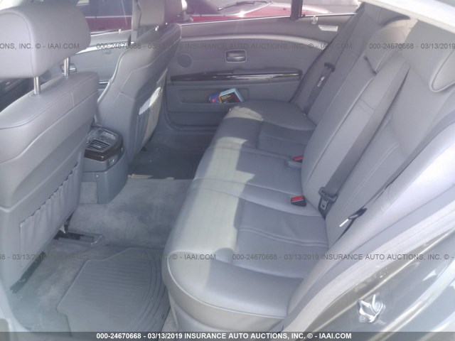 WBAHN83587DT74642 - 2007 BMW 750 GRAY photo 8