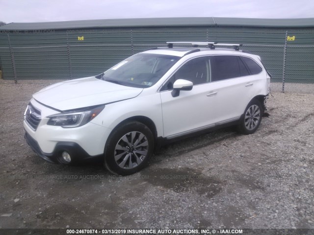 4S4BSETC1J3300275 - 2018 SUBARU OUTBACK TOURING WHITE photo 2